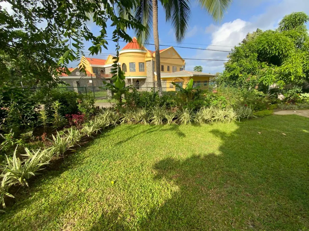 קסטריס Marveys Place Apartment 0*,  סנט לוסיה